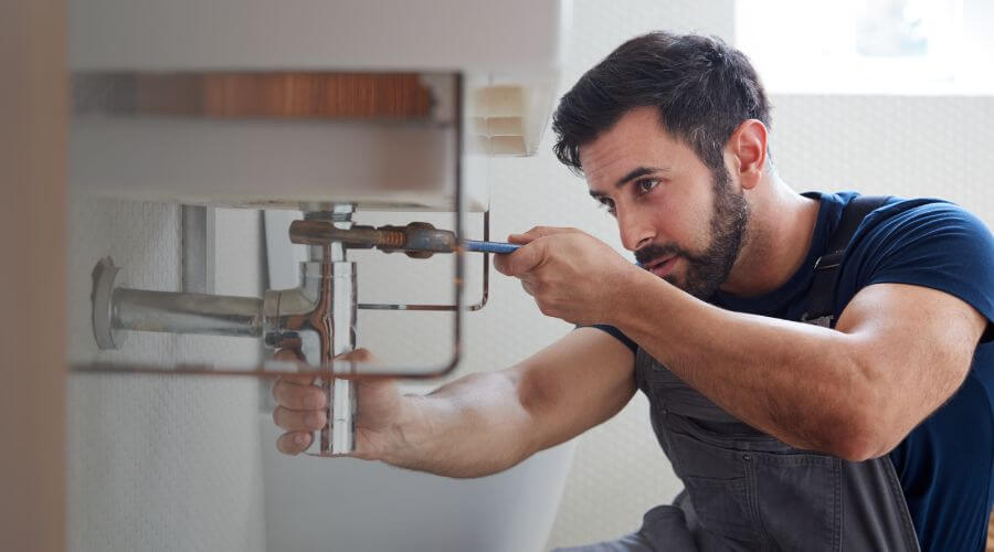 Expert burst pipe repair services in Rocky, OK